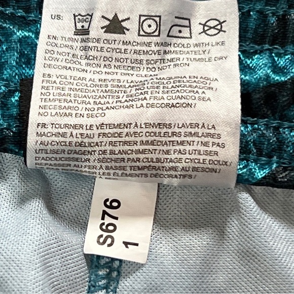 AND1 Men’s Shorts Size 3XL Shiny Teal Black Training Active Workout Basketball - Picture 6 of 10